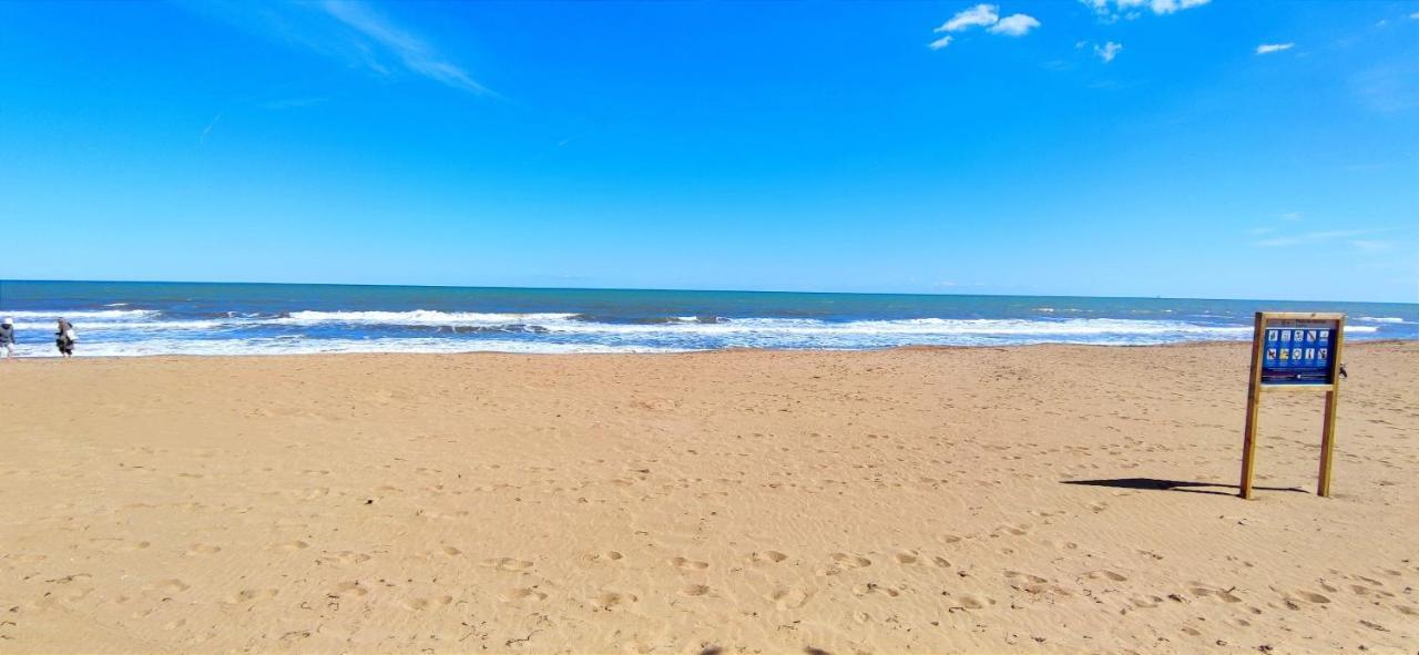 Apartamento Victoria Playa By Denia Costa Экстерьер фото